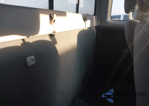 2004 Nissan Frontier Xe из США, поврежденный, VIN 1N6DD26T64C411388